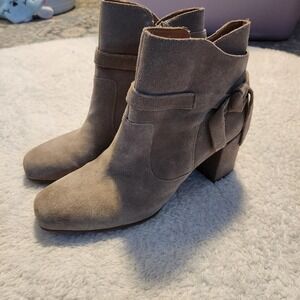 Franco Sarto Pamela Taupe Suede Block Heel Ankle Boots with Knot Detail Size 9.5